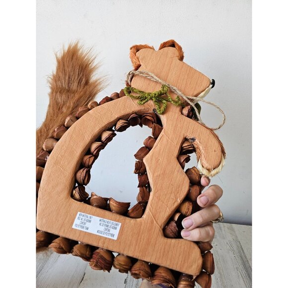 Pier 1 hanging squirrel curl wood sisal bottle brush for fall animal unique larg - Picture 7 of 9